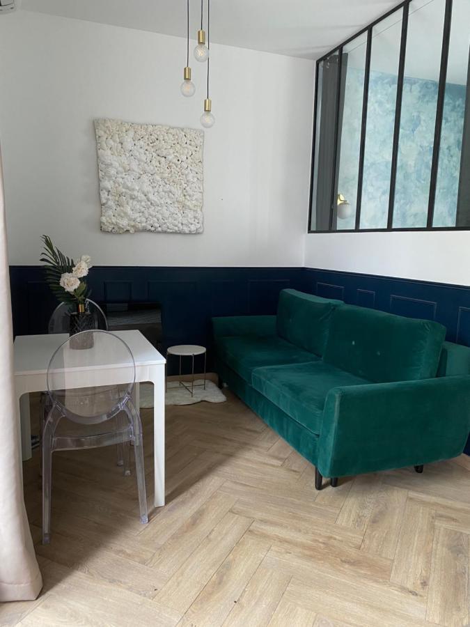 La Suite Dandy - Beau T2 -Terrasse, Parking Gratuit, Climatisation Bagnères-de-Bigorre Kültér fotó