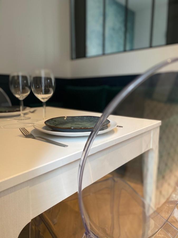 La Suite Dandy - Beau T2 -Terrasse, Parking Gratuit, Climatisation Bagnères-de-Bigorre Kültér fotó
